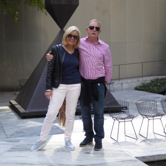 138 Laurie &amp; Jennie &amp; MOMA P1000219